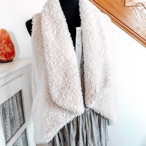 Creamy White Faux Fur Vest Great for Xmas Photos